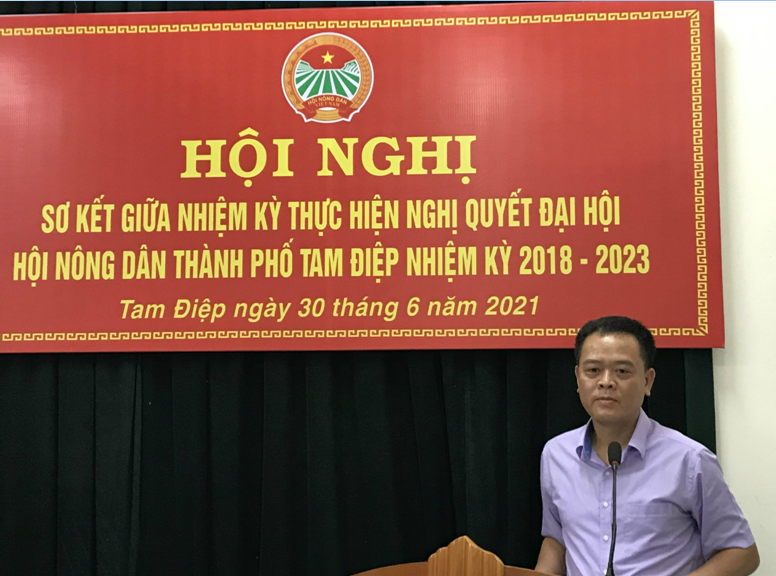 Đồng chí Nguyễn Minh Lộc - Phó chủ tịch Thường trực HND tỉnh phát biểu tại hội nghị.