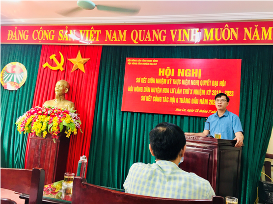 Đ/c Hoàng Ngọc Chinh - Phó chủ tịch HND tỉnh phát biểu tại hội nghị.