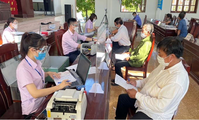 NHCSXH tỉnh Ninh Bình luôn đáp ứng kịp thời nhu cầu vốn cho HSSV