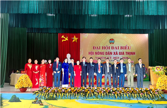 Ban Chấp hành khóa mới Hội Nông dân xã Gia Thịnh, nhiệm kỳ 2023-2028.