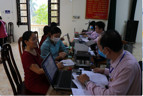 NHCSXH tỉnh Ninh Bình luôn đáp ứng kịp thời vốn cho hộ nghèo và các đối tượng chính sách khác